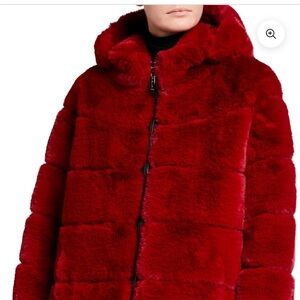 Belle Fare Kaltag faux fur hooded jacket